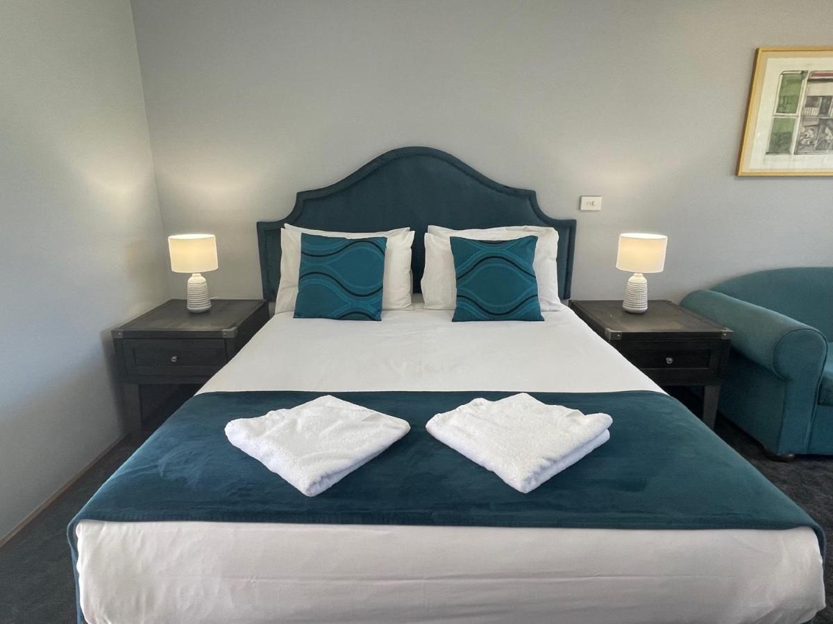 Town & Country Motor Inn Forbes Eksteriør billede