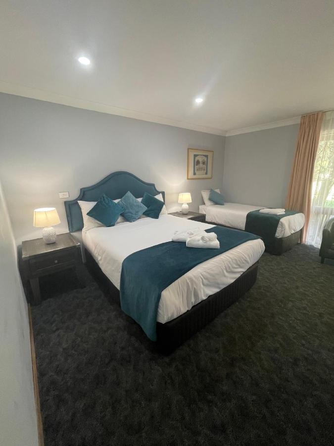 Town & Country Motor Inn Forbes Eksteriør billede