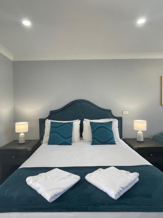 Town & Country Motor Inn Forbes Eksteriør billede