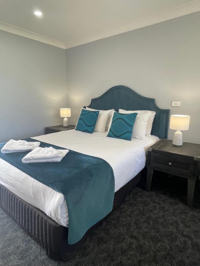 Town & Country Motor Inn Forbes Eksteriør billede
