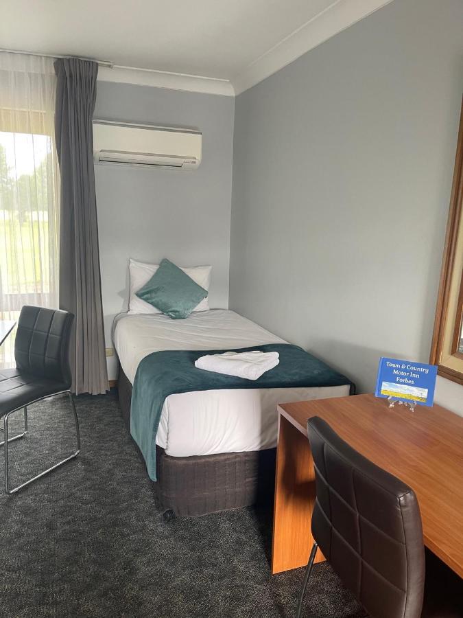 Town & Country Motor Inn Forbes Eksteriør billede
