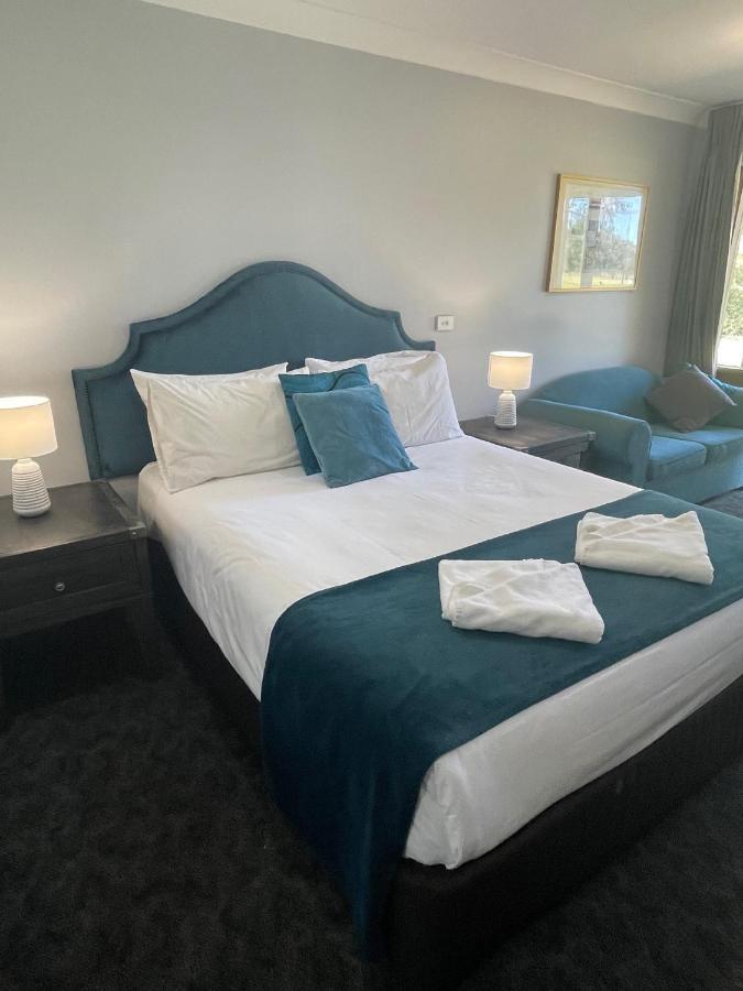 Town & Country Motor Inn Forbes Eksteriør billede