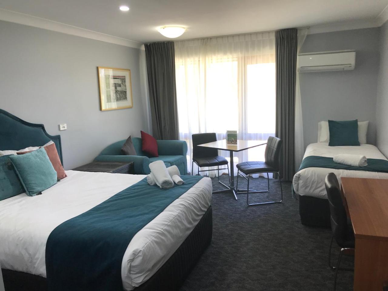 Town & Country Motor Inn Forbes Eksteriør billede